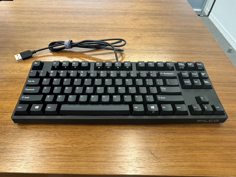 Filco Majestouch 3 TKL (Silent) Mechanical Keyboard with Cherry MX Silent Reds - Image 2 of 4