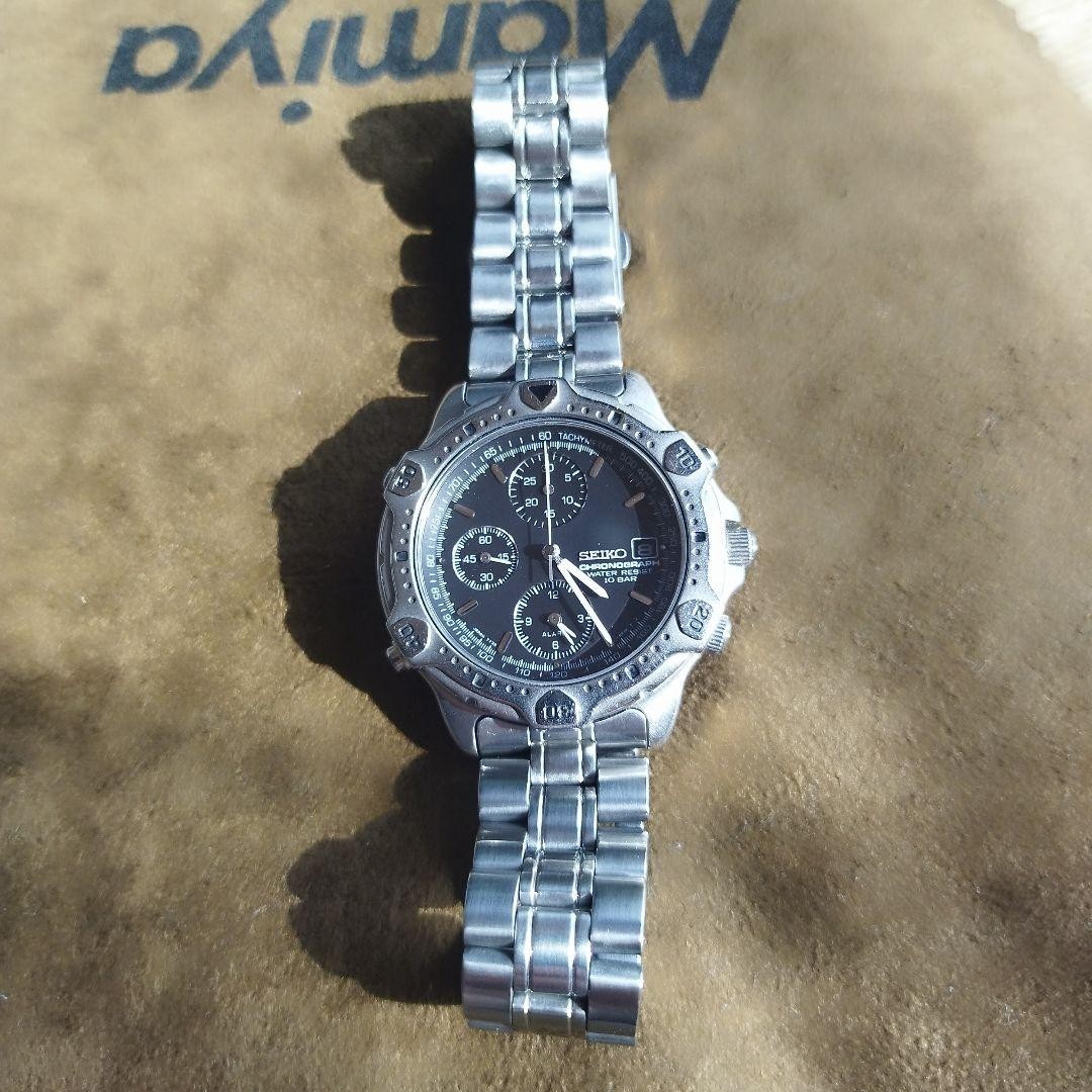 Seiko Black Dial Chronograph Watch 10 Bar Waterproof Stainless Steel