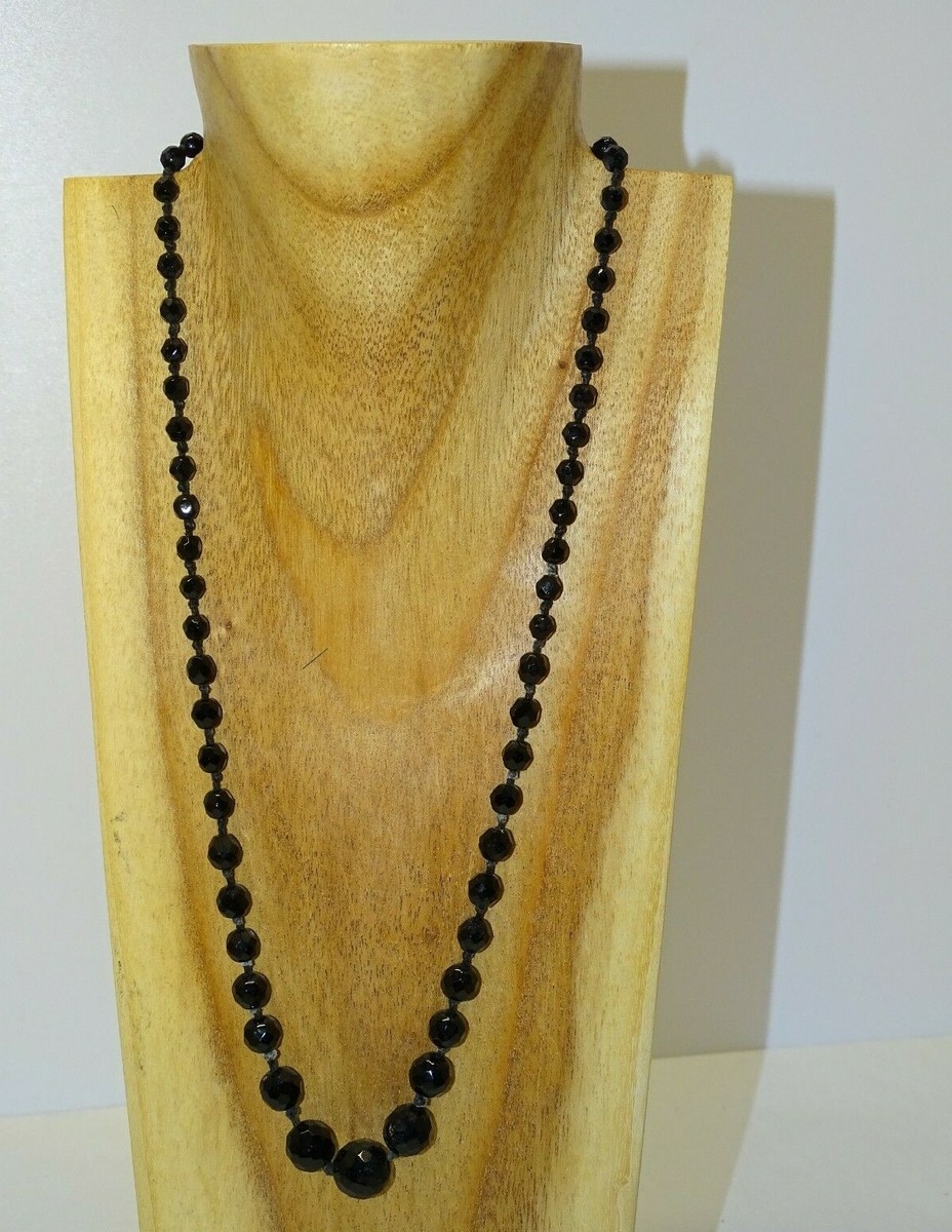 Collier Vintage Perles Noires Avec Pendentif Pierre Noire - Résine - Occasion - Style Rétro élégant