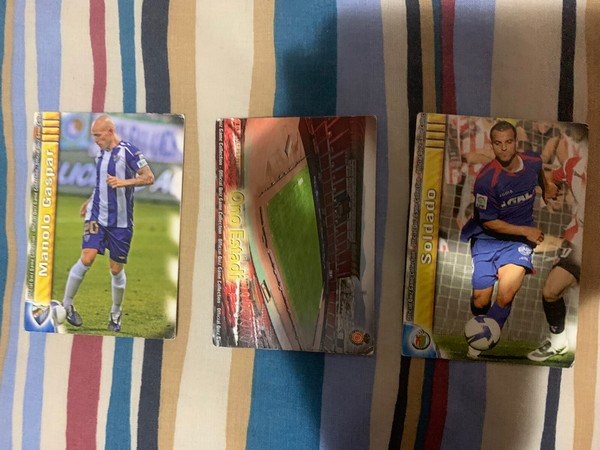 Pack 3 MundiCromos 2010
