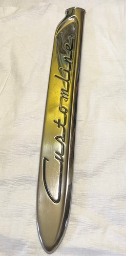 1953 FORD CUSTOMLINE LH FRONT FENDER EMBLEM/TRIM - Picture 4 of 7