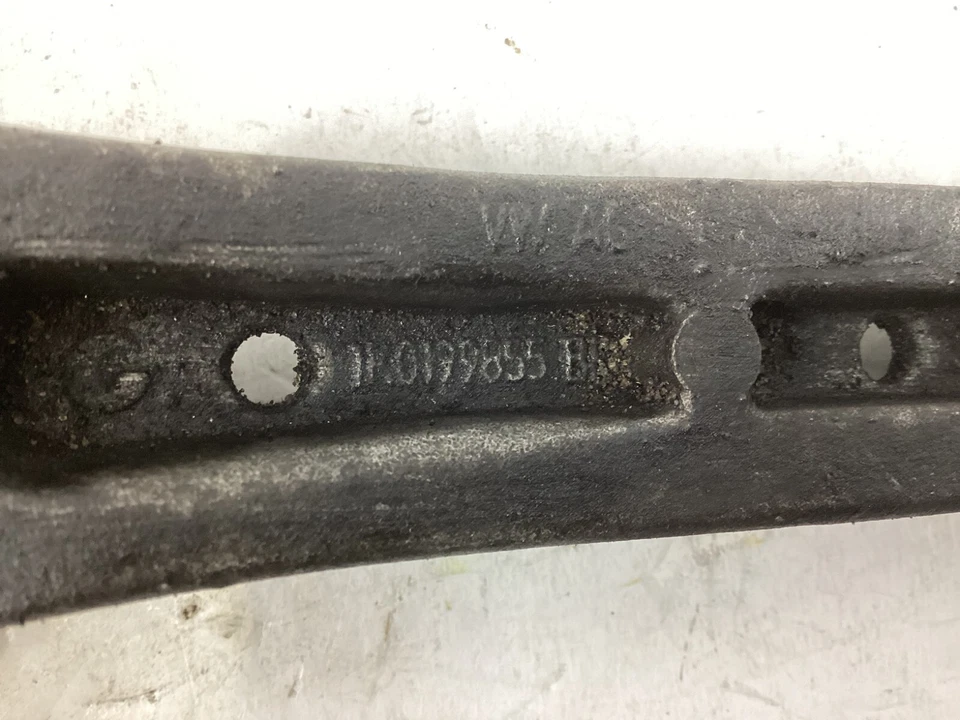 Soporte de montaje del motor trasero Volkswagen Beetle 2012-2019/Dogbone 1K0199855BF OEM Foto 3 de 4