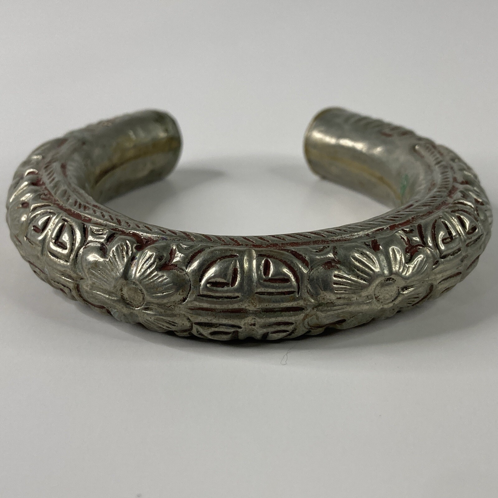 Silver Repousse Cuff Bangle Bracelet Chinese Anti… - image 1