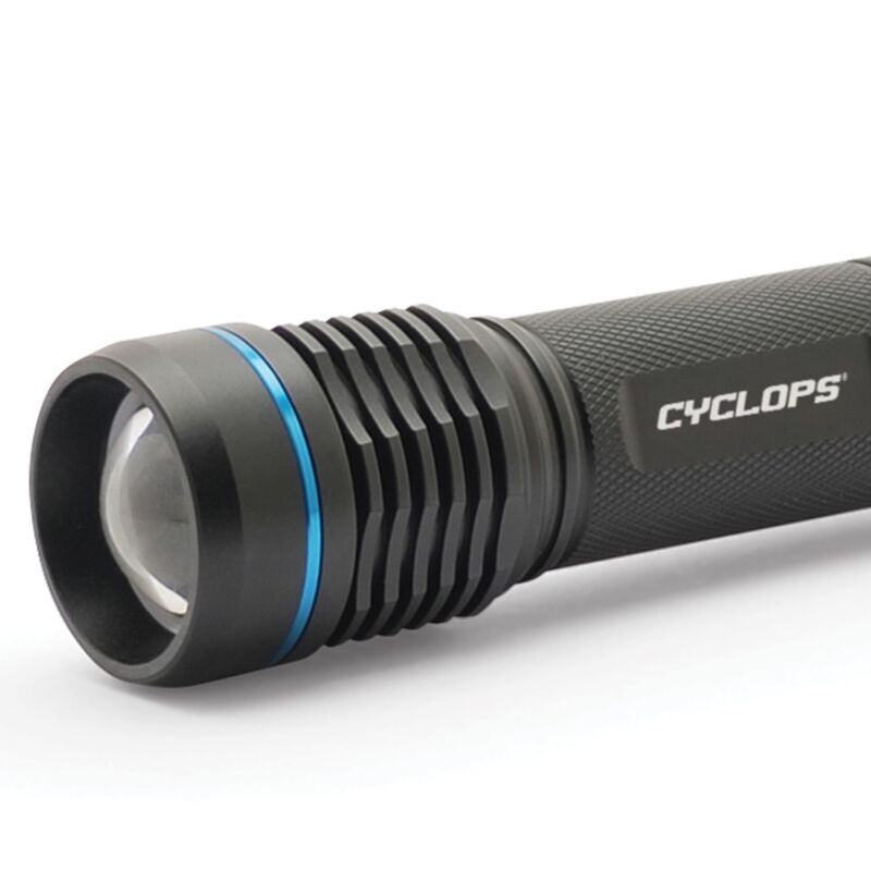 700-lumen led rechargeable aluminum flashlight Cyclops FLS700 Steropes 700 Lumen Flashlight