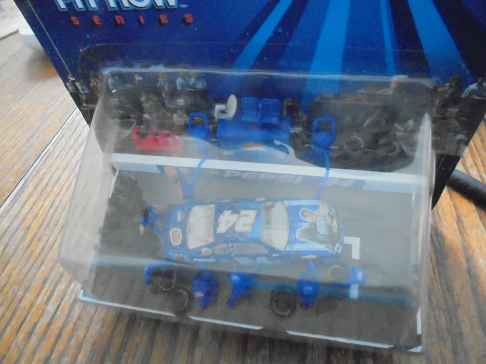 1999 Winners Circle-Jeff Gordon DuPont Star Wars Pit Row Series Nascar-Nascar Foto 3 de 3