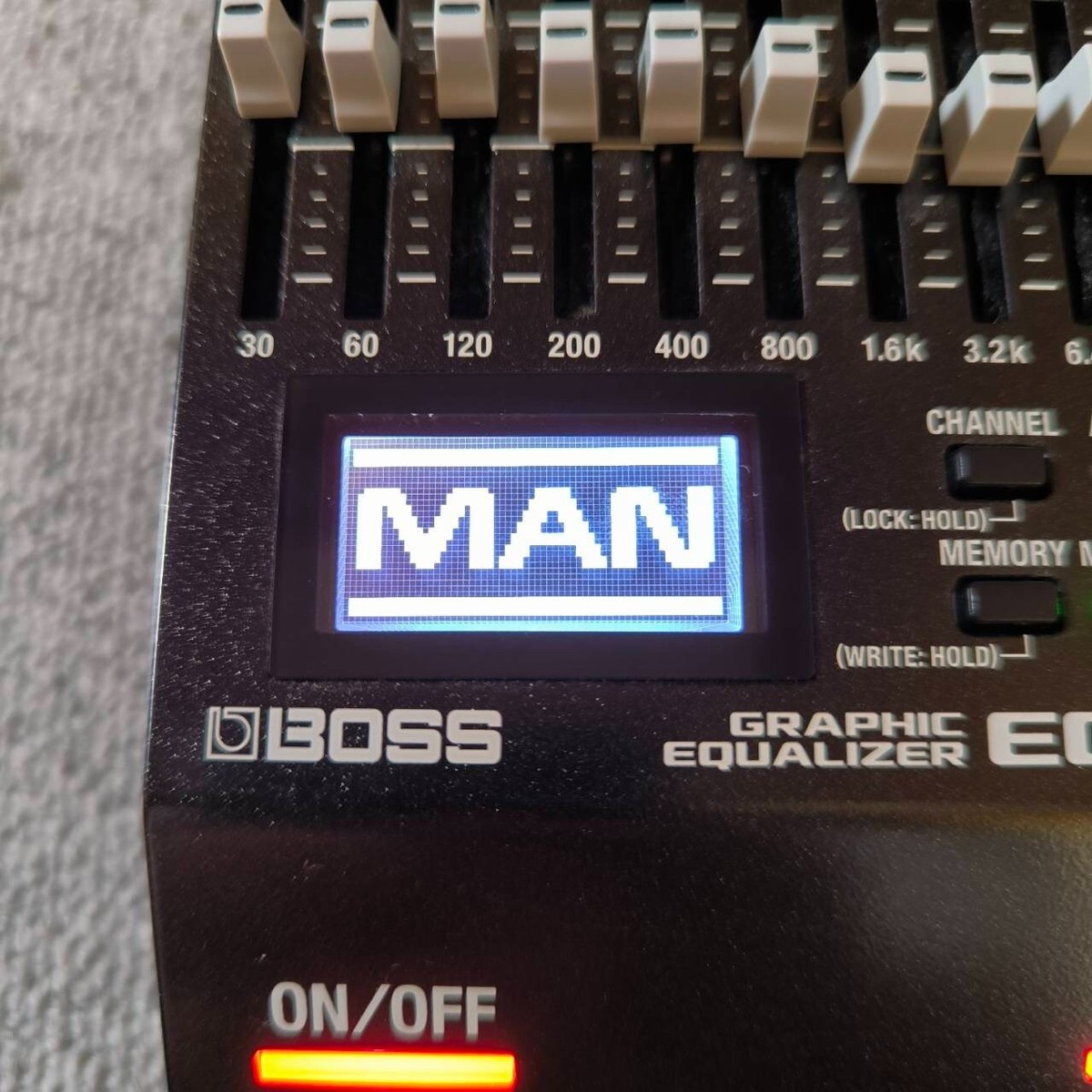 BOSS EQ-200 Graphic Equalizer Pedal Guitar New Product Black