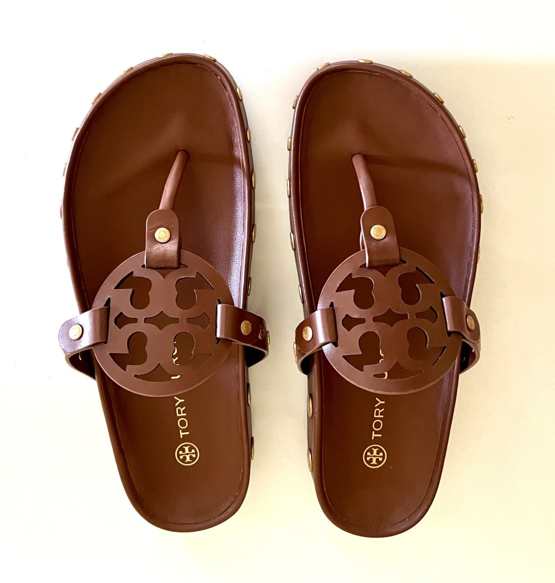 サンダル・ミュール TORY BURCH Leather thong sandals COCOA NIB Tory Burch sz 7.5 natural tan leather Miller Cloud coin