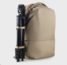 !!!SALE!!! 20% RRP Urth Arkose 20L Backpack Beige no camera insert