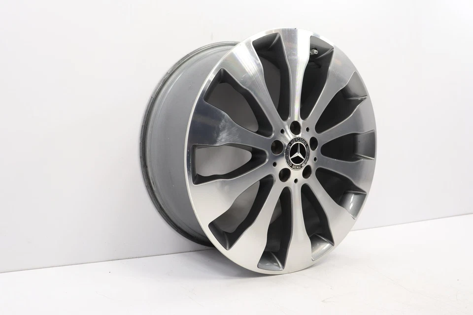 Llanta de aleación Mercedes GLS450 X166 2017-2019 20X8,5J ET62 OEM A1664013400 Foto 2 de 4