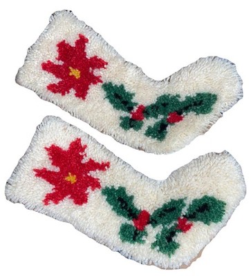2 Vintage Crocheted Granny Holly Christmas Stockings 15  Lot Matching
