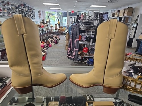 Beautiful!! VTG Frye 2308 Western Cowboy Boots Beige Cream Tan Size 10.5 - Picture 5 of 14