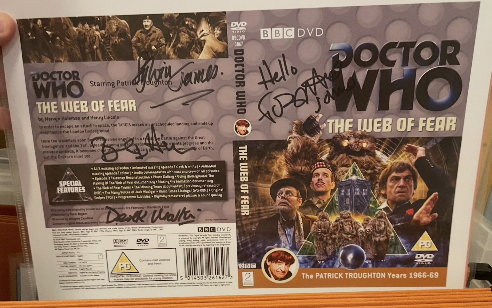 Doctor Who - The Web of Fear DVD Cover Print Signed by Frazer Hines +3!