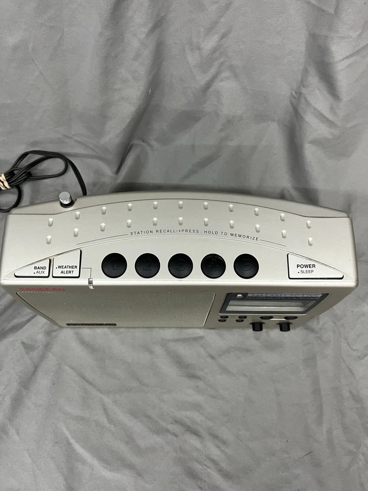 Receptor meteorológico vintage Sangean CC Radio Plus DX AM FM TV PARA REPUESTOS O REPARACIÓN Foto 4 de 4