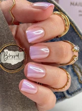 Red Aspen Press On Nails~Lots Of Lilac, Lilith Short~Square ~Glazed