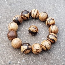 Beauty 16 MM Akar Zebra Agarwood Bracelet Gaharu 13 Beads Aloeswood #H4