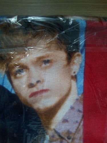 The Vamps Towel Official Band Merchandise - Picture 5 of 9