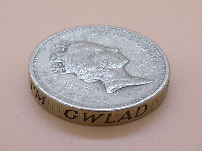 1985 ONE POUND I'M GWLAD PLEIDIOL WYF COIN ELIZABETH II