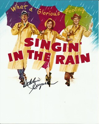 DEBBIE REYNOLDS SIGNIERTES FOTO SINGEN IM REGEN