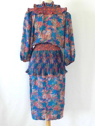 Vtg Susan Freis 2PC 3/4 Sleeve Pleated Trim Ruffle Collared Semi-Chiffon Size S - Picture 2 of 12