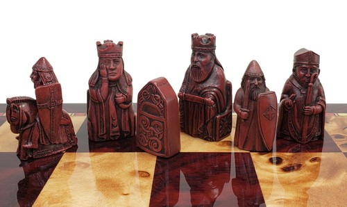 Antique White & Red Mini Isle of Lewis Chess Men Set 2 3/8" King - NO BOARD - Picture 3 of 7