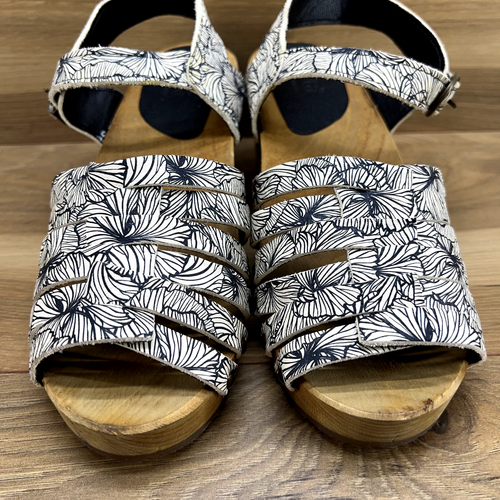 Sanita 7.5 EU 38 Mida Wooden Clogs Sandals White Navy Leather - 第 3/12 張圖片