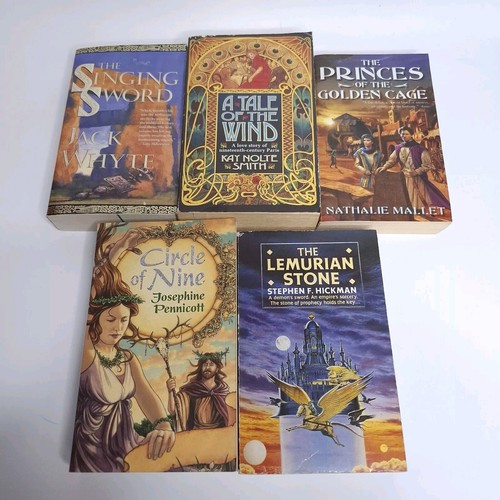 Fantasy Bundle x11 Small Paperback Books Jonathan Wylie Stephen F Hickman & more - Picture 10 of 21
