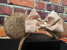 Disney Parks ROSE GOLD Champagne Minnie Mouse Bow Sequins MOS READ 