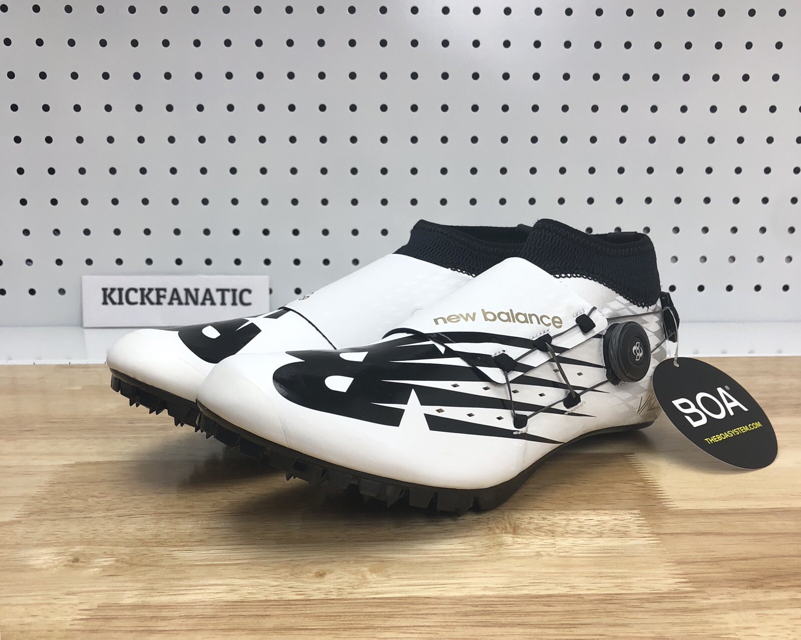 New Balance White Vazee Sigma BOA Track Field Spikes shoes Men’s New Sz 9 New Balance White Vazee Sigma BOA Track Field Spikes shoes shoes shoes Men’s New Sz 9 5cbe0a