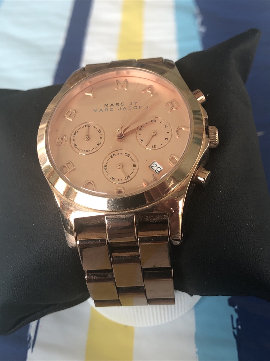 MARC JACOBS MJ0120179279 M8000726 660 32MM ローズゴールド Amazon.co.jp: [マークジェイコブス] 腕時計 レディース MARC