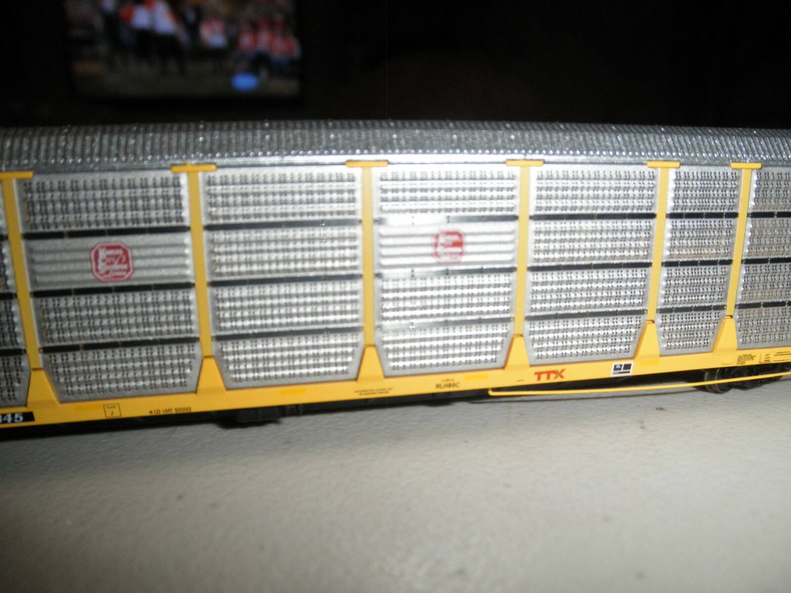 Picture 2 of 5