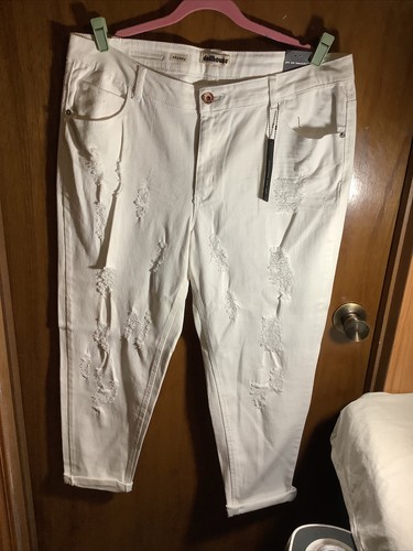 Dollhouse Skinny Distressed White Jeans Womens Size 22~ NWT - Picture 4 of 12