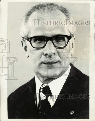 1976 Pressefoto Erich Honecker, Vorsitzender der Kommunistischen Partei der DDR. - Bild 1 von 2