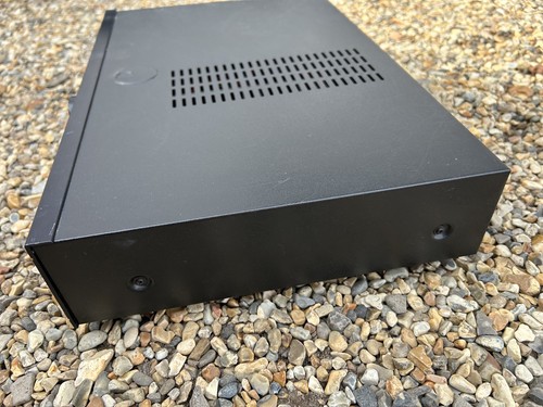 CAMBRIDGE AUDIO A300 Stereo Integrated Amplifier - Picture 3 of 10