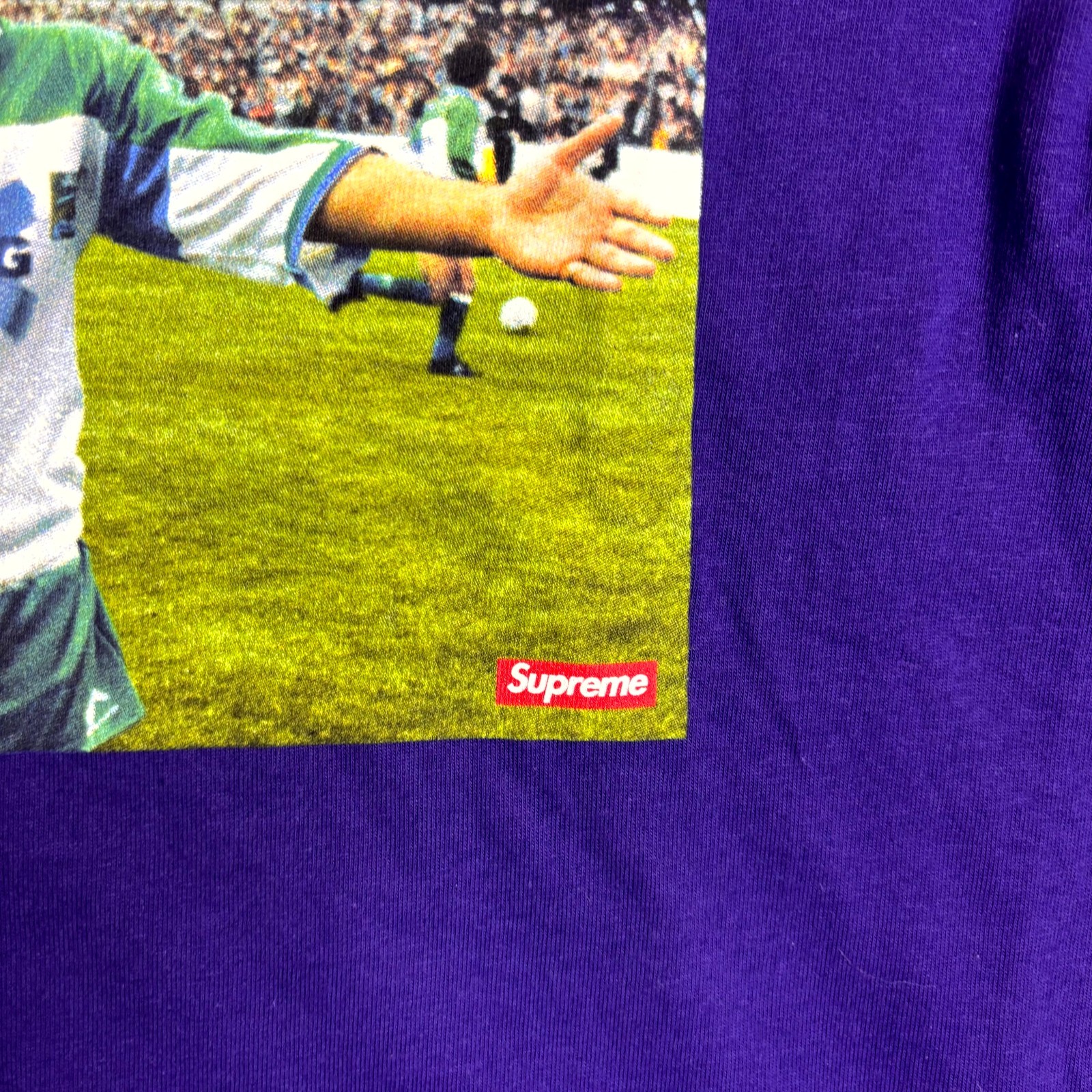 Supreme Maradona Tee Small Purple Diego Maradona Photo T-Shirt Soccer Mens New thumbnail 4