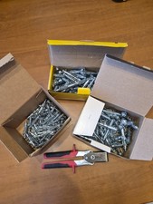 TASSELLI METALLICI AD ESPANSIONE (MOLLY) PER PARETI VUOTE 200 PEZZI E PINZA