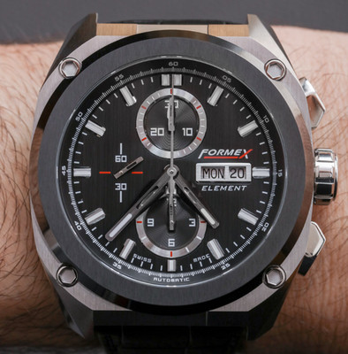 FORMEX Element 1200.1.8021.311 Automatic Watch With Unique Case Suspension