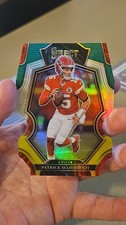 2022 Panini Select Premier Level Patrick Mahomes II #148 Green Yellow Die-Cut