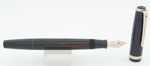 Parker Duofold Vacumatic Ingenue Black & Gold Fountain Pen - 14kt F Nib - 1943