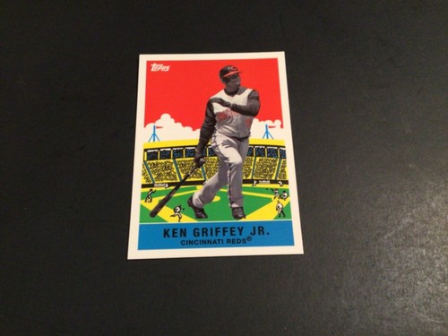 2007 Topps Ken Griffey Jr Flashback Fridays # FF3 Cincinnati Reds  - Picture 1 of 2