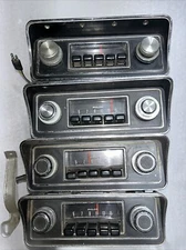 1972 Ford MAVERICK Radio Model D2DA-18806 BEZELS Presets AM USA Rare Old 1970’s