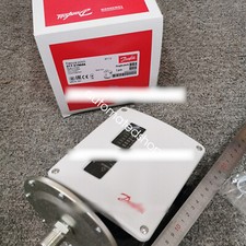 1Pcs New Danfoss RT113 017-519666 Pressure Switch Shipping DHL or FedEX