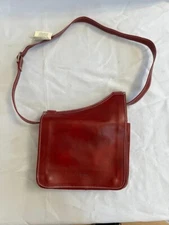 i medici Leather Messenger Bag, Burgundy/Red Wine in Color