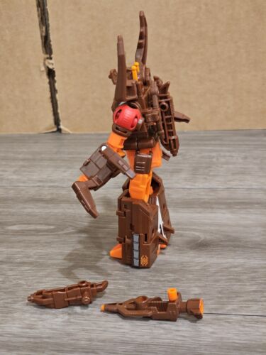 Transformers Legacy United Doom N Destruction Chop Shop - Picture 4 of 8