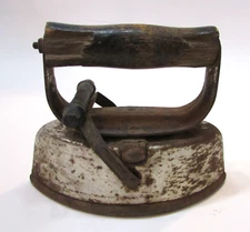 Primitive Old 1870's Two Piece Antique 6+ lb Clothes Sad Iron w Wood Handle