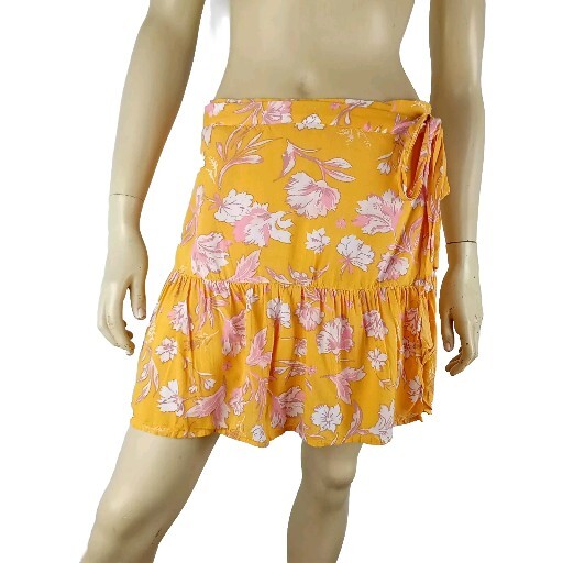 AMUSE SOCIETY ladies size 12 L skirt yellow floral wrap fully lined short summer