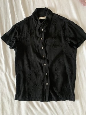 Raquel Allegra Black Rayon Short sleeved Shirt with flower embroidery