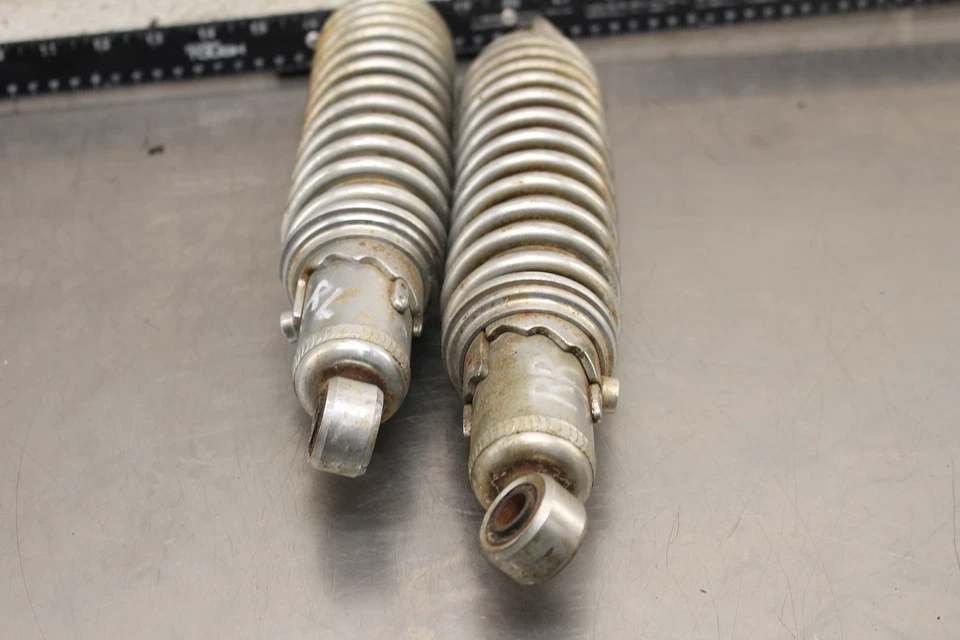 Par de suspensión amortiguador trasero Suzuki GS1100GL 1982 C400 Foto 3 de 4