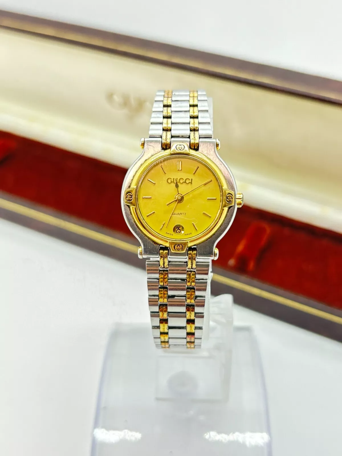 [Exc+5 avec boite] Gucci 9000L deux tons acier cadran doré quartz femme occasion fonctionne