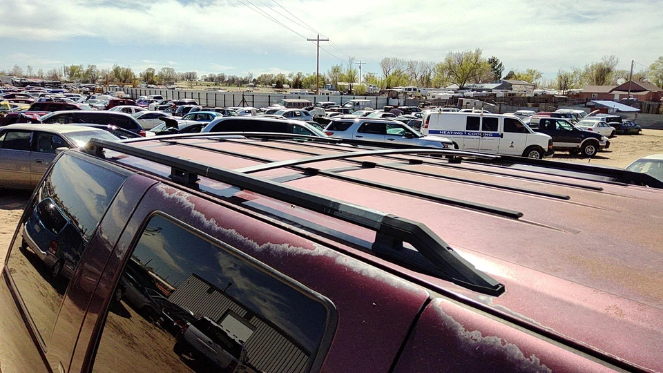 Portaequipajes GMC Yukon 1999 barras transversales solo techo OEM Foto 3 de 4