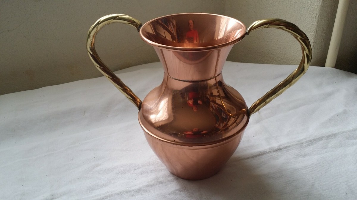Lot De 2 Vases Décoratifs En Cuivre - Occasion, Style Vintage